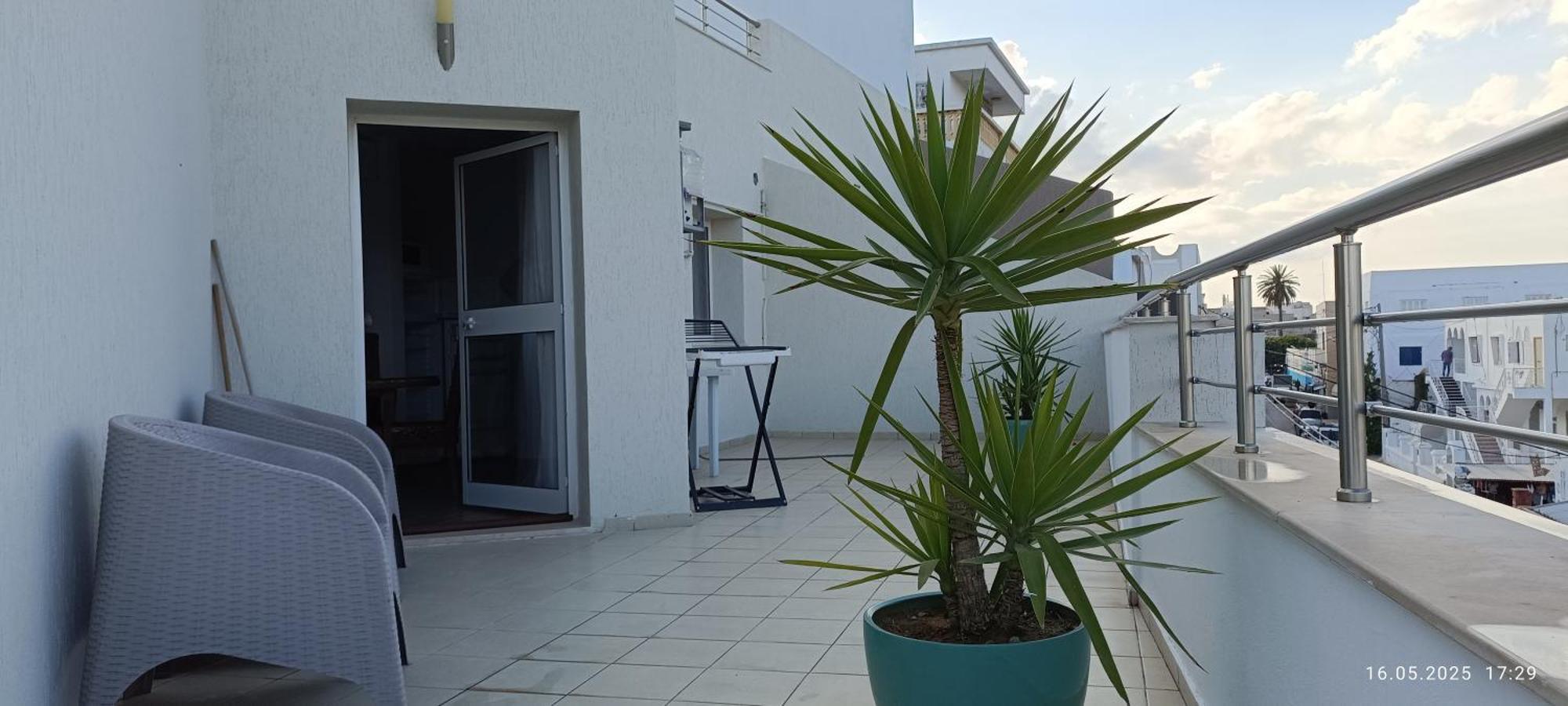 Residence Debbabi Sans Coupure D'Eau Monastir Exteriér fotografie